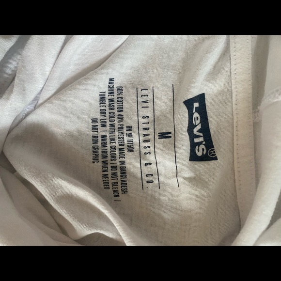 Men’s Levi’s Hoodie - Picture 3 of 3